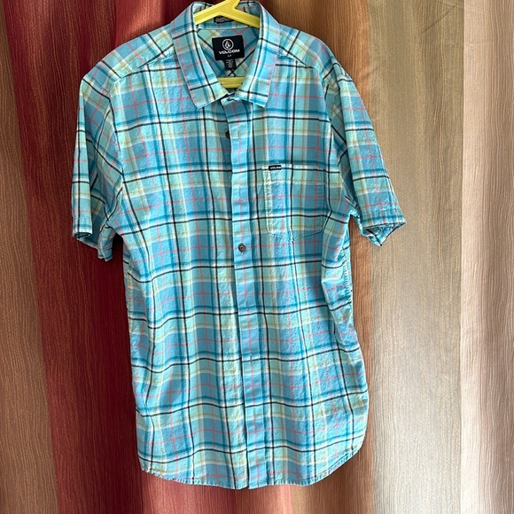 Like New 100% Cotton Button Down Short Sleeves Men’s Small Plaid Shirt - Picture 1 of 4